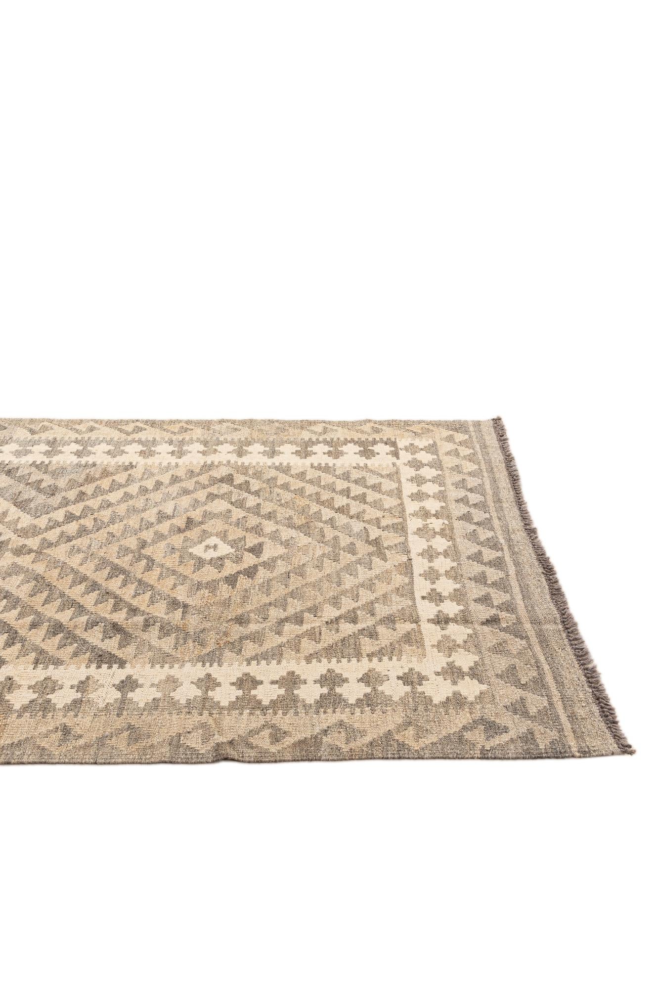 4' 1 x 6' 4 Hand Woven Kilim Maymana Wool Rug