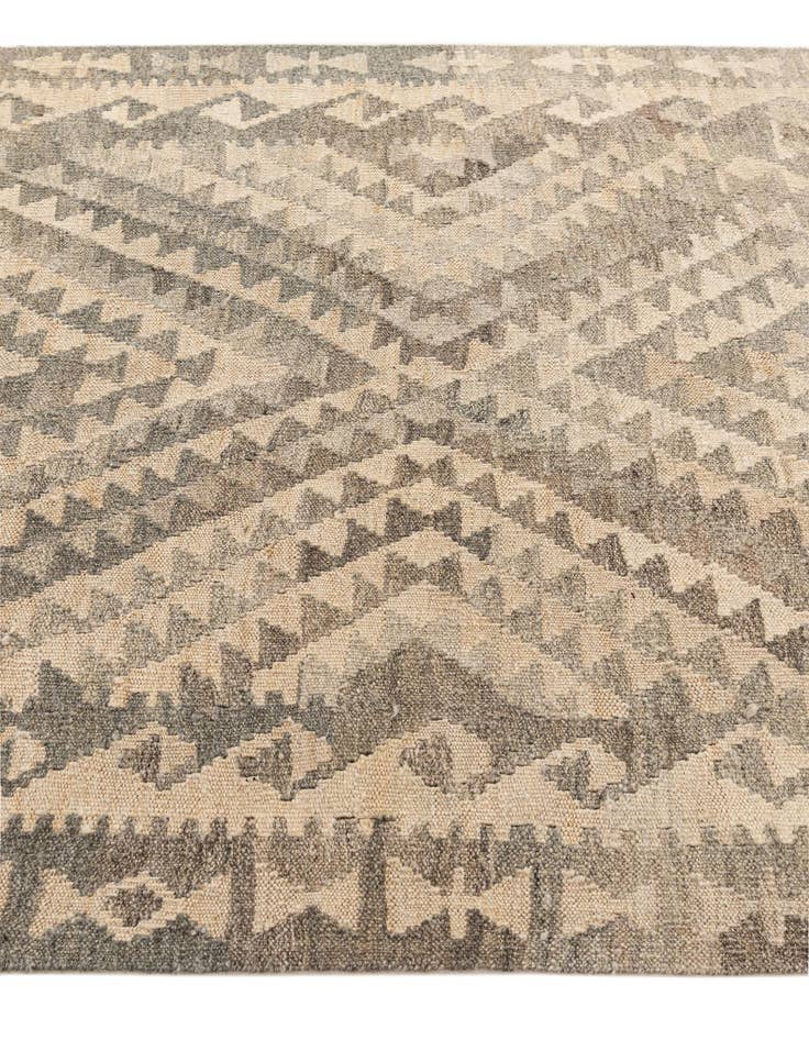 Detail image of 4' x 7' 3  Hand Woven Kilim Maymana Wool Rug