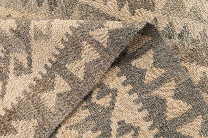 4' x 7' 3 Hand Woven Kilim Maymana Wool Rug