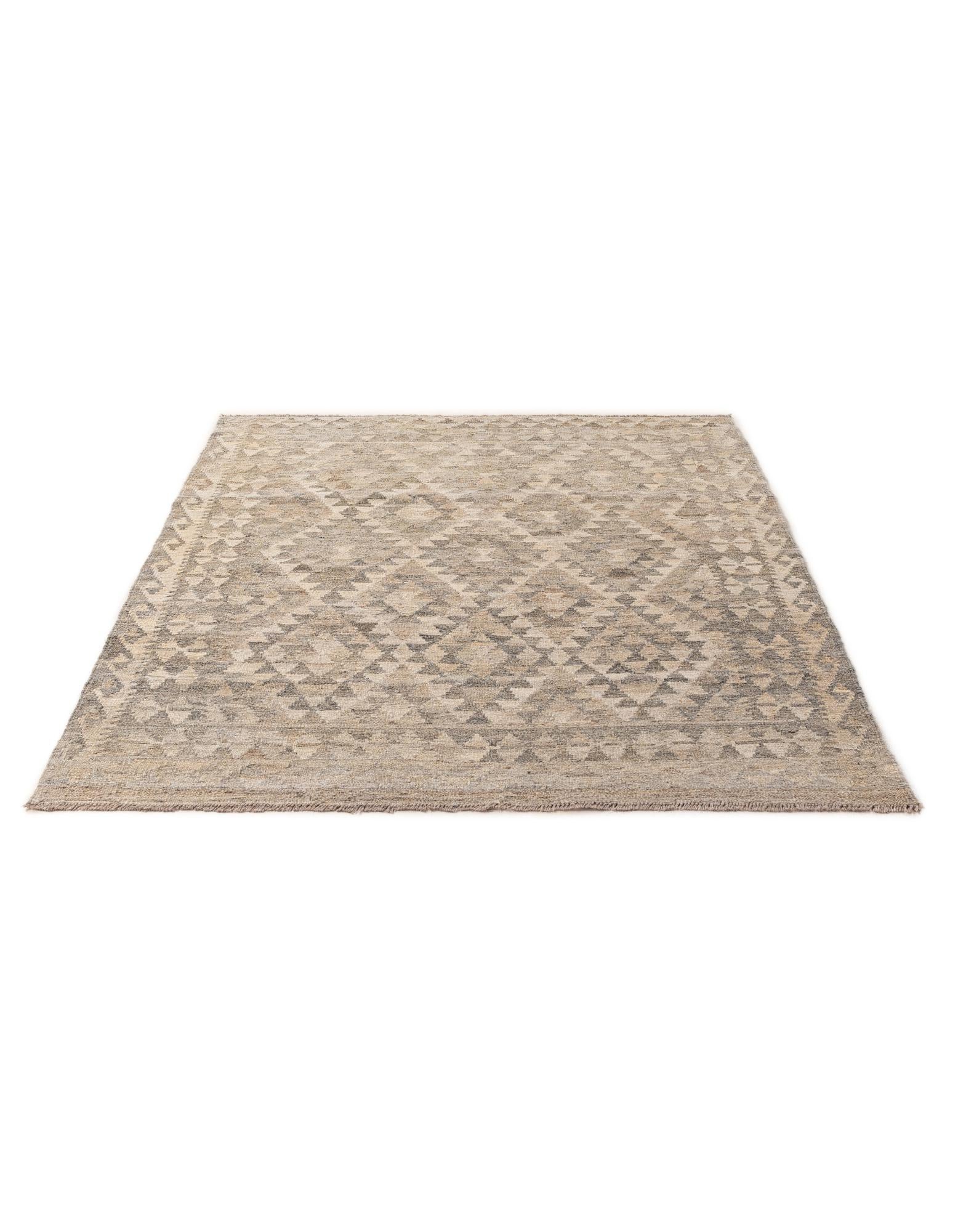 4' 3 x 5' 8 Hand Woven Kilim Maymana Wool Rug