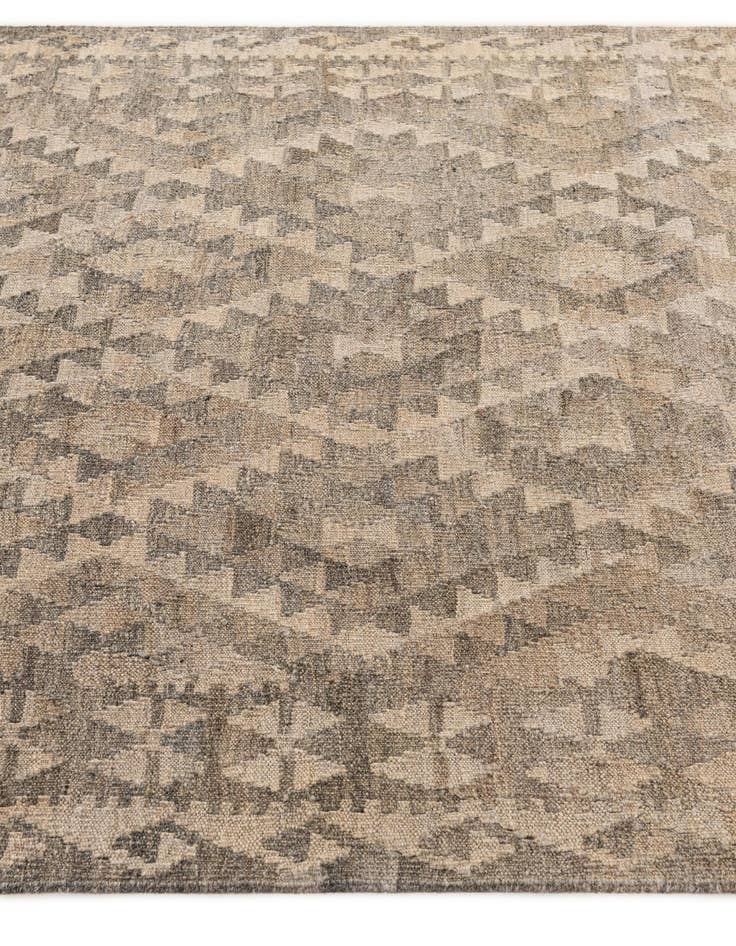 Detail image of 4' 3 x 5' 8  Hand Woven Kilim Maymana Wool Rug