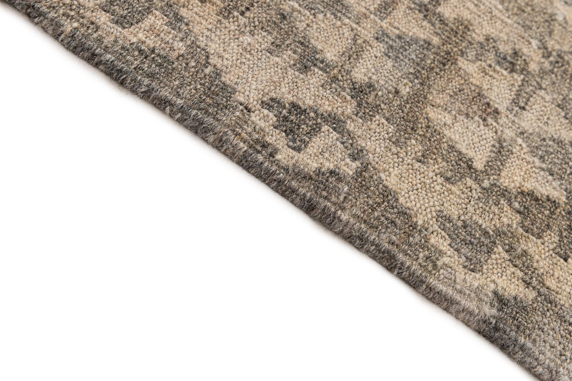 4' 3 x 5' 8 Hand Woven Kilim Maymana Wool Rug