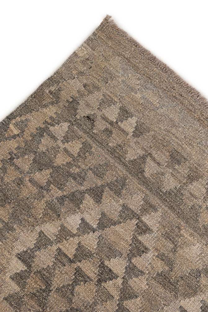 4' 3 x 5' 8 Hand Woven Kilim Maymana Wool Rug