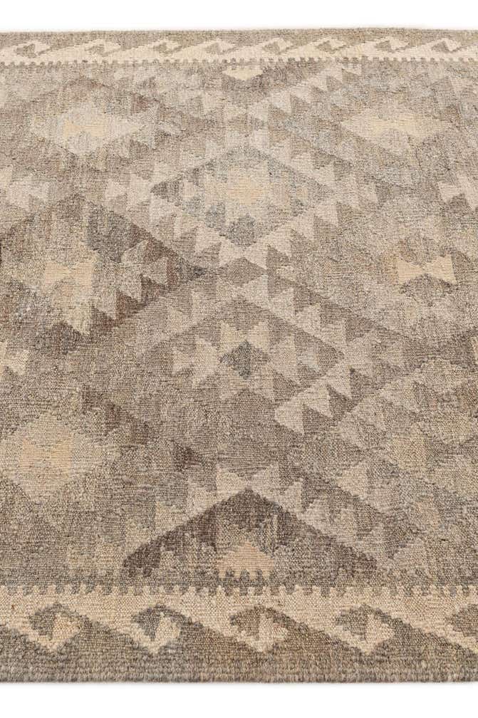 4' 3 x 5' 8 Hand Woven Kilim Maymana Wool Rug