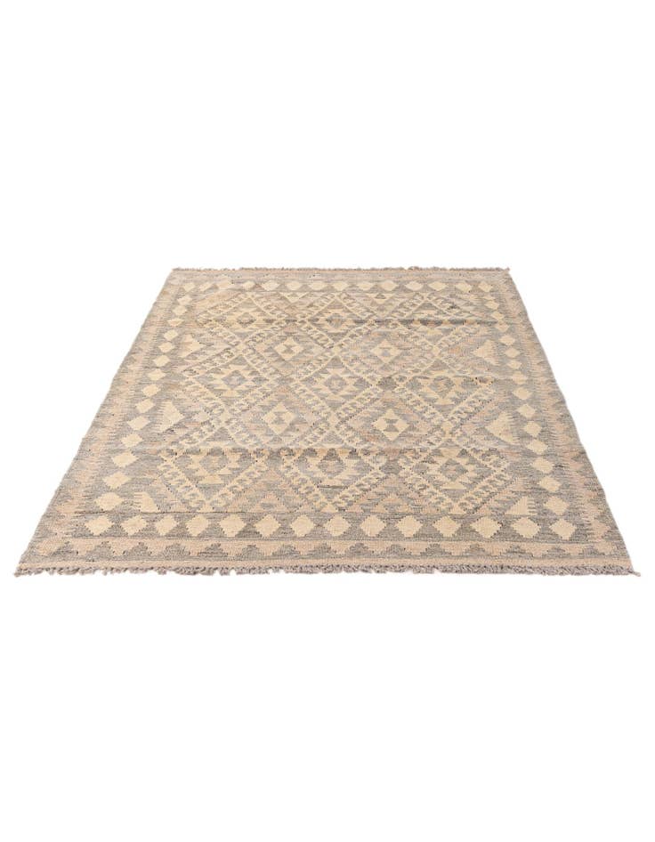 Detail image of 4' 3 x 5' 9 Hand Woven Kilim Maymana Wool Rug