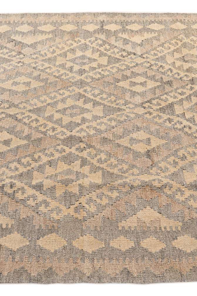 4' 3 x 5' 9 Hand Woven Kilim Maymana Wool Rug