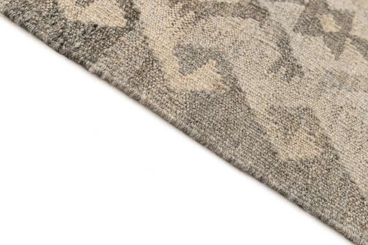 4' 3 x 6' Hand Woven Kilim Maymana Wool Rug