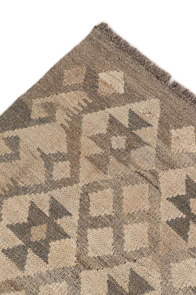 4' 3 x 6' Hand Woven Kilim Maymana Wool Rug