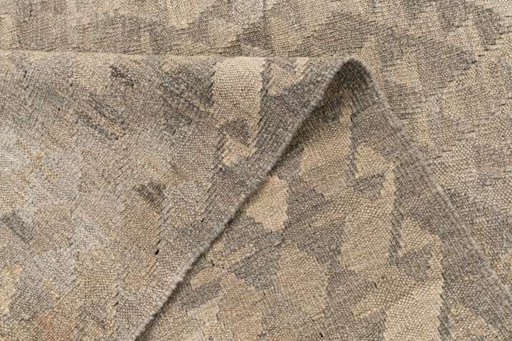 4' 5 x 6' Hand Woven Kilim Maymana Wool Rug