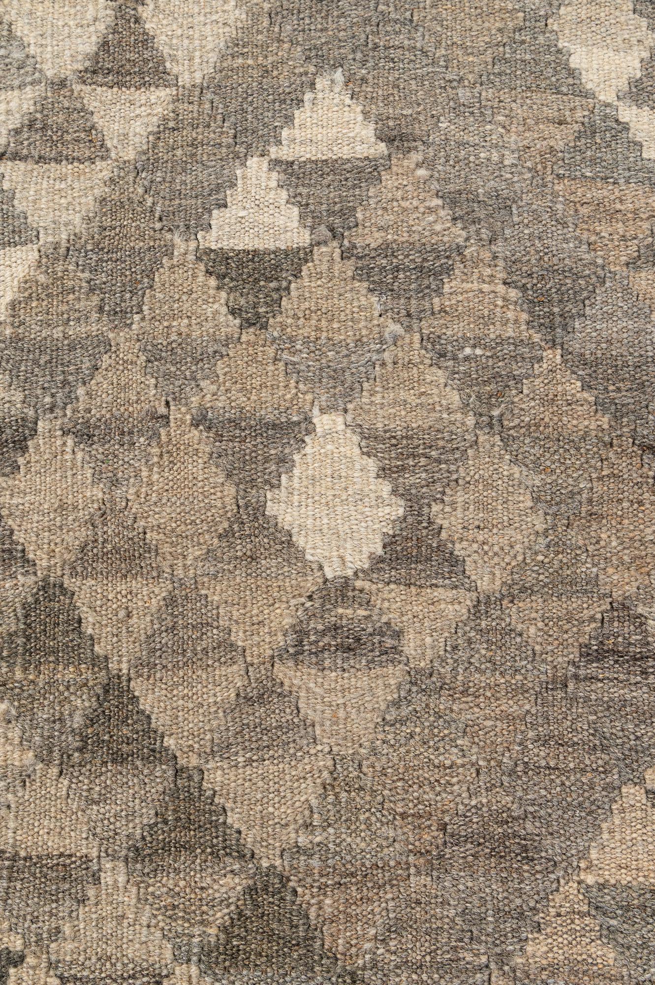 4' 2 x 6' Hand Woven Kilim Maymana Wool Rug