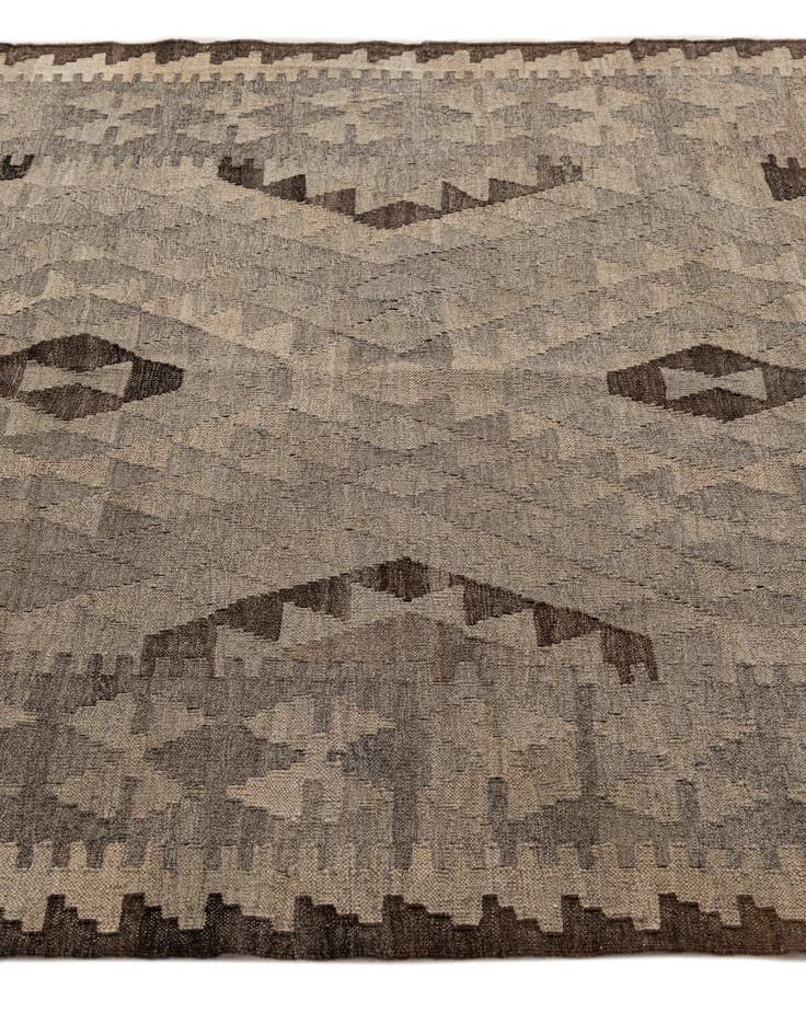 Detail image of 4' 4 x 6'  Hand Woven Kilim Maymana Wool Rug