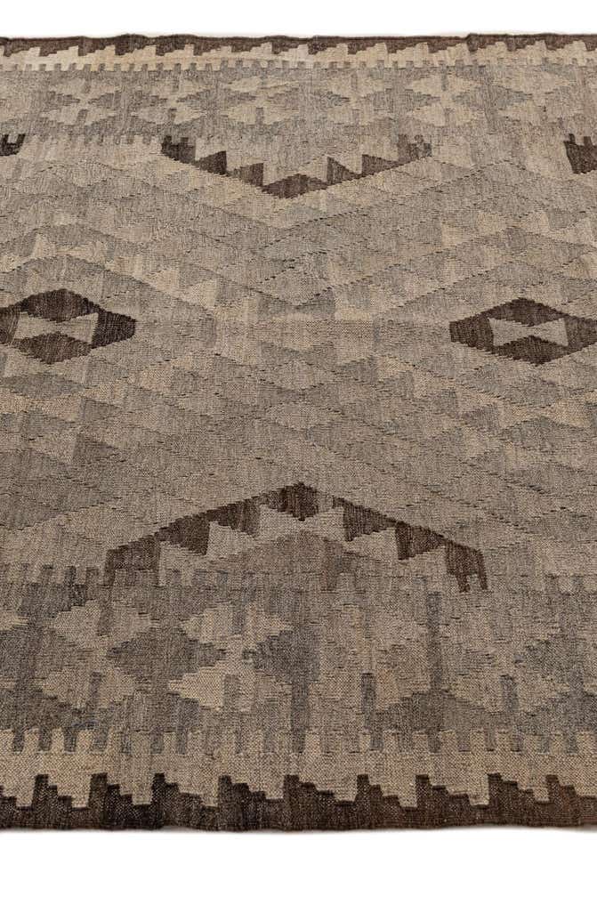 4' 4 x 6' Hand Woven Kilim Maymana Wool Rug