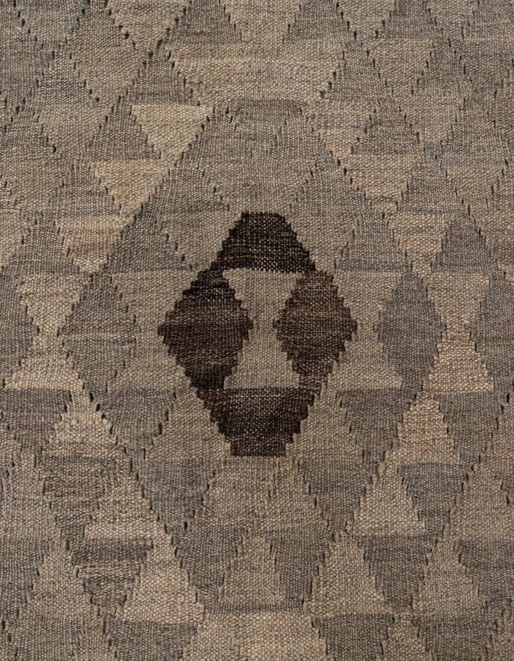 Detail image of 4' 4 x 6'  Hand Woven Kilim Maymana Wool Rug