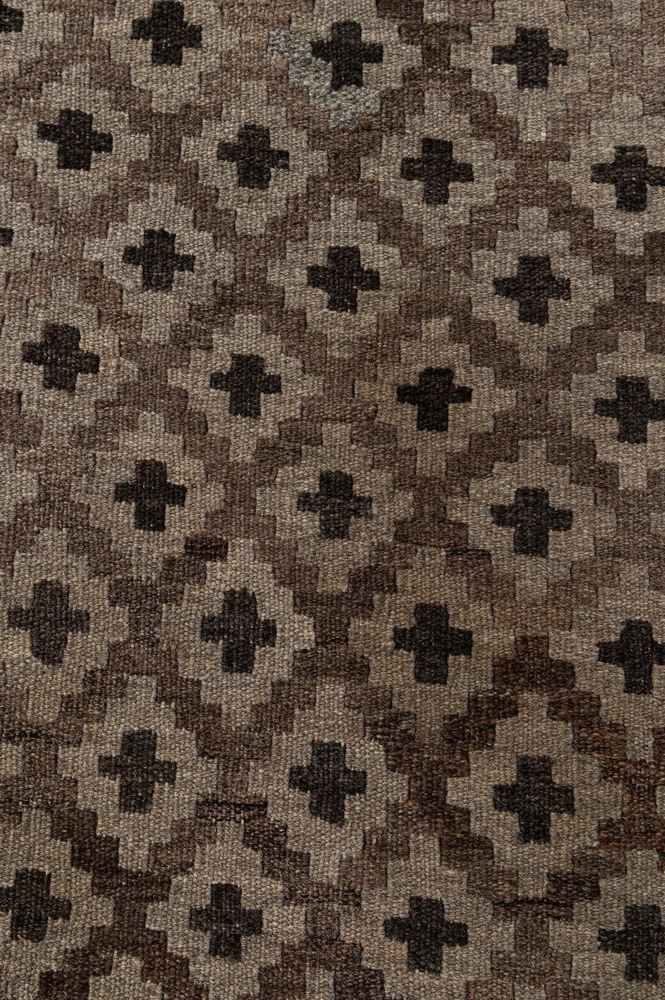 4' 3 x 5' 10 Hand Woven Kilim Maymana Wool Rug