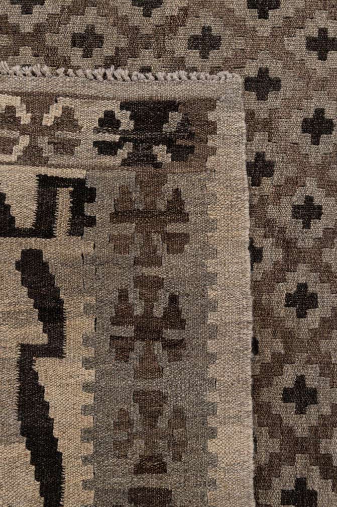 4' 3 x 5' 10 Hand Woven Kilim Maymana Wool Rug