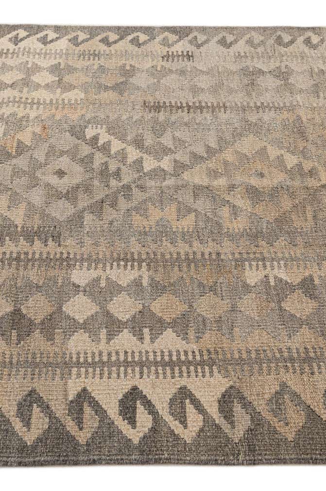 4' 3 x 6' Hand Woven Kilim Maymana Wool Rug