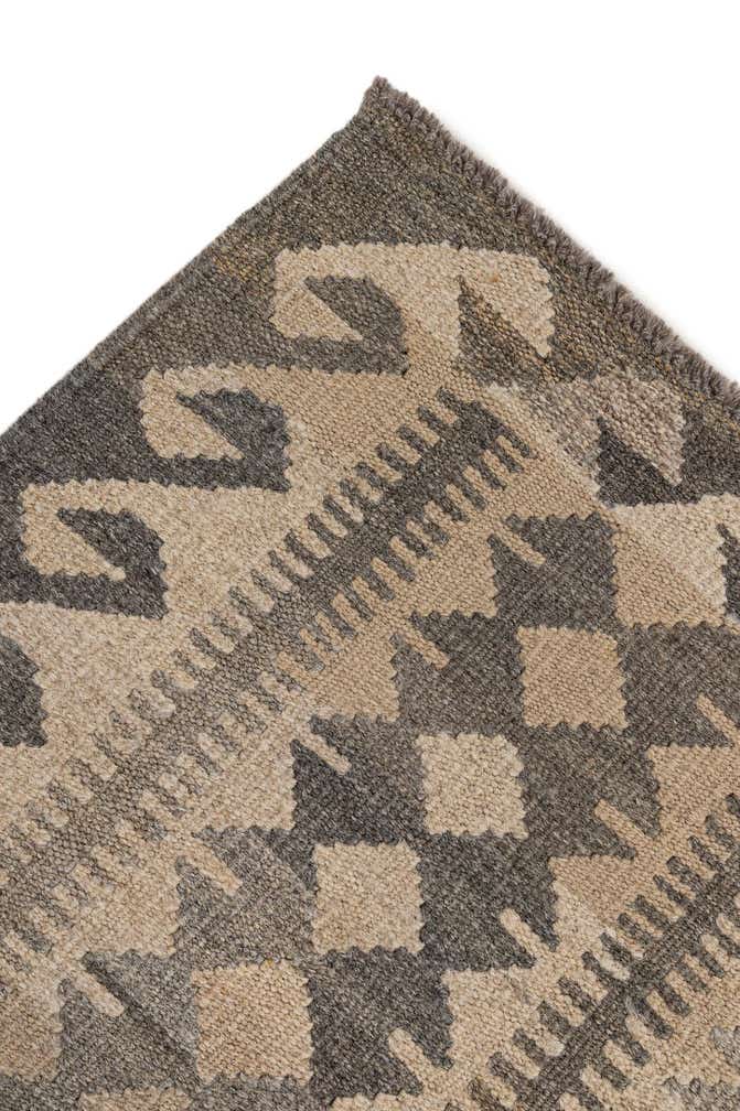 4' 3 x 6' Hand Woven Kilim Maymana Wool Rug