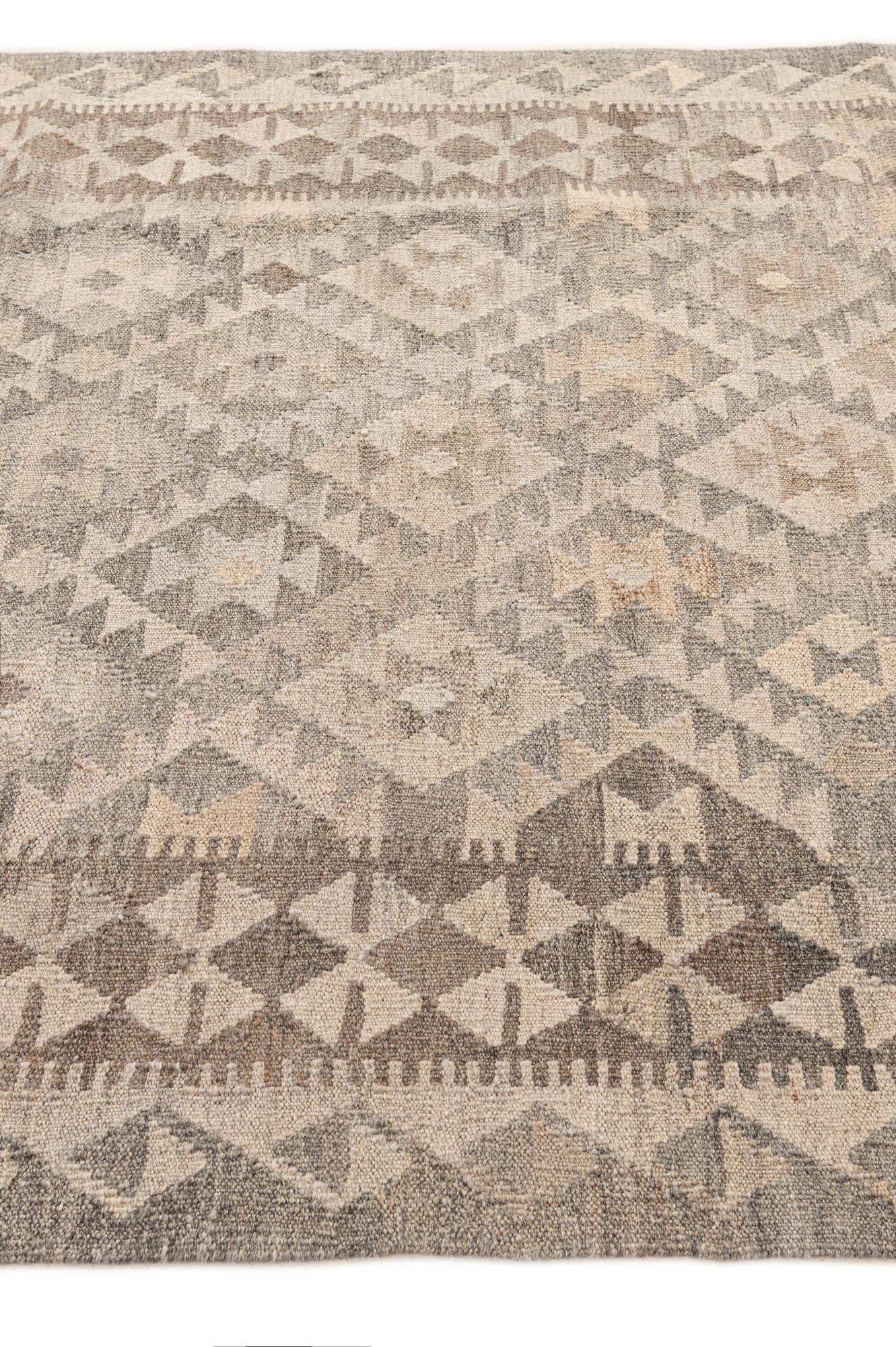 4' 5 x 5' 10 Hand Woven Kilim Maymana Wool Rug