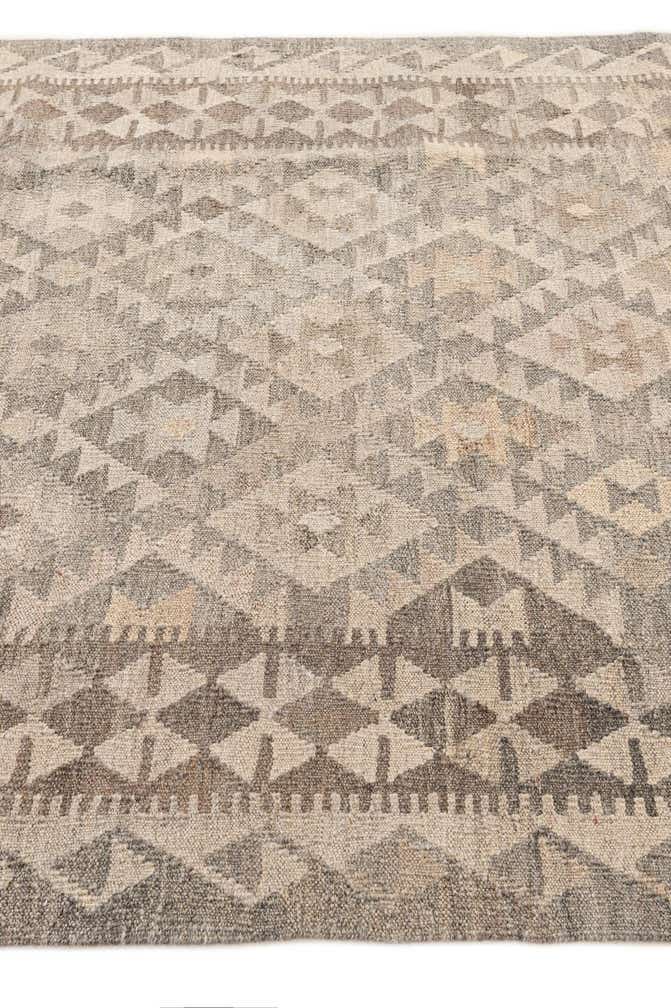 4' 5 x 5' 10 Hand Woven Kilim Maymana Wool Rug