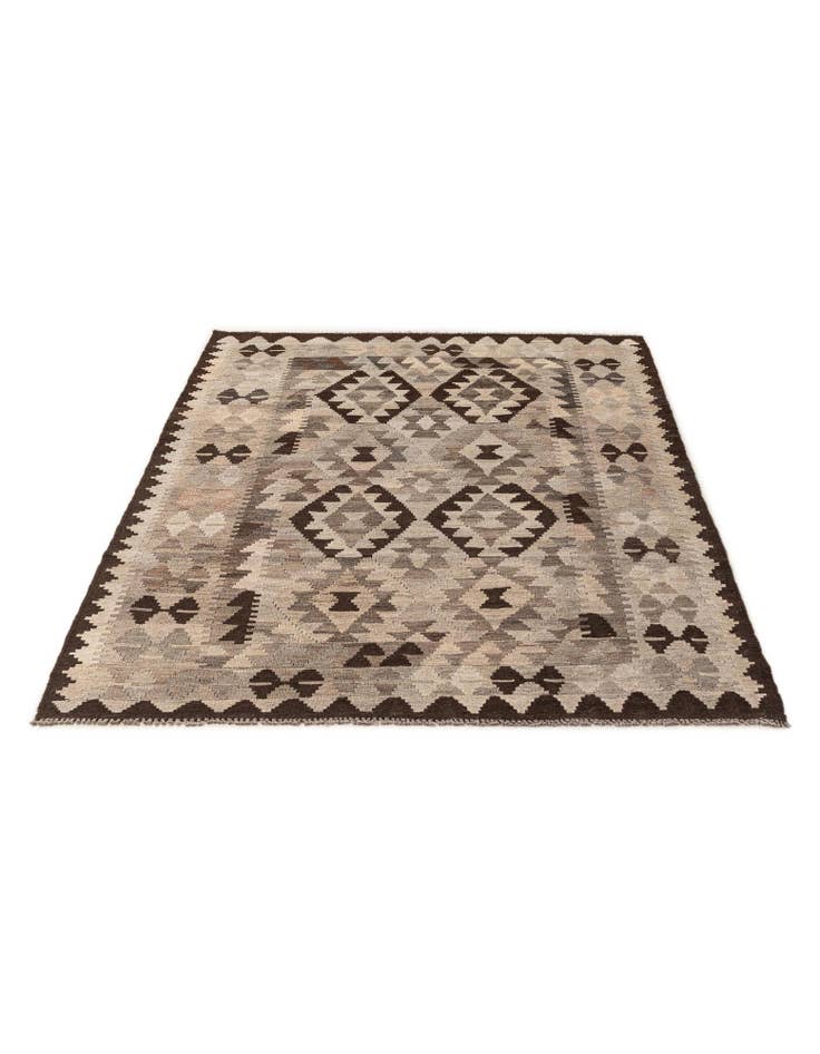 Detail image of 4' 5 x 6' 3 Hand Woven Kilim Maymana Wool Rug