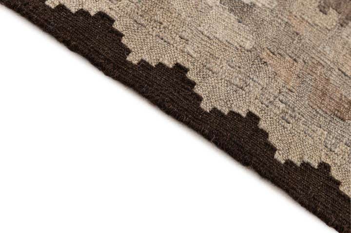 4' 5 x 6' 3 Hand Woven Kilim Maymana Wool Rug