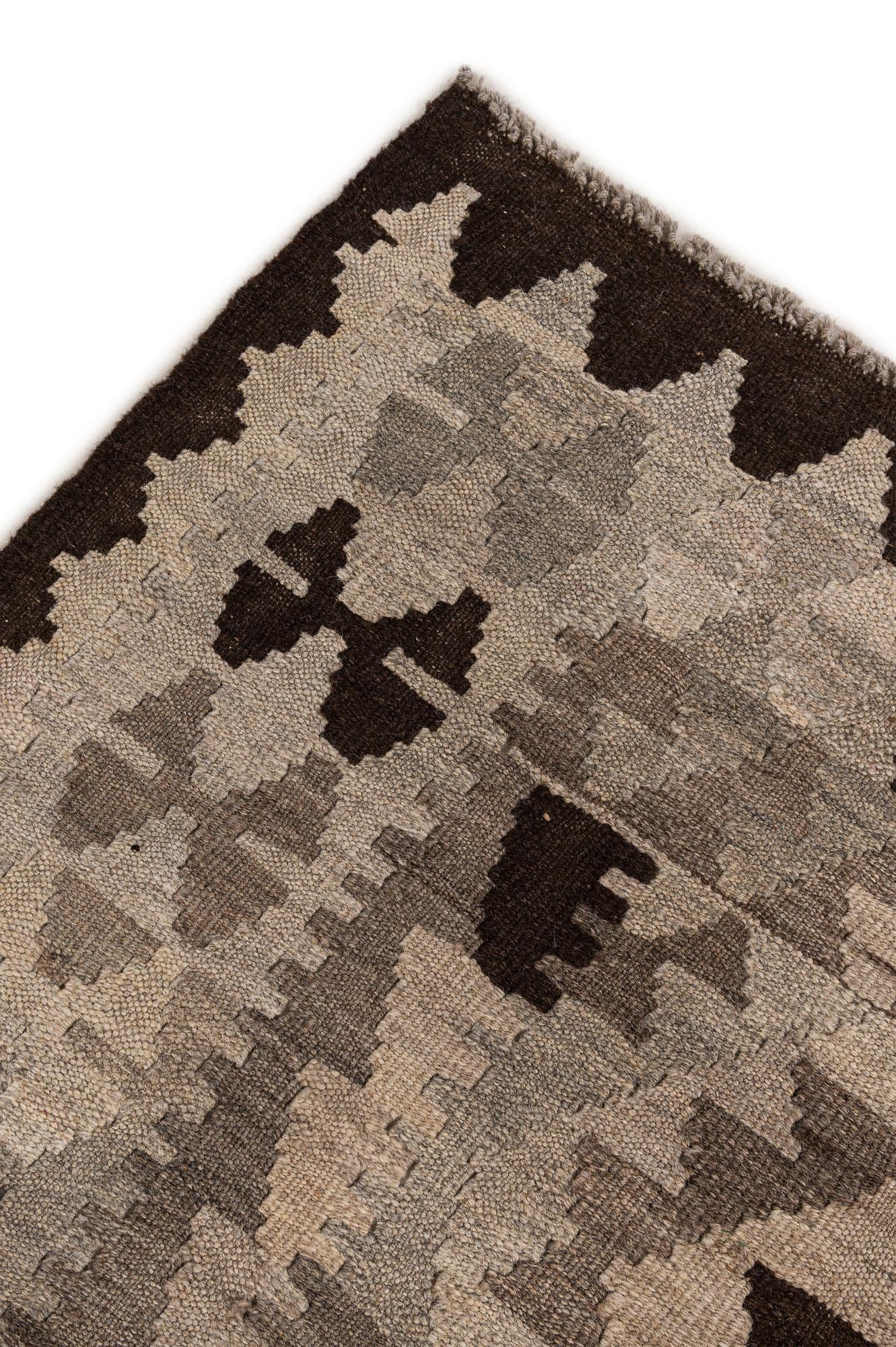 4' 5 x 6' 3 Hand Woven Kilim Maymana Wool Rug