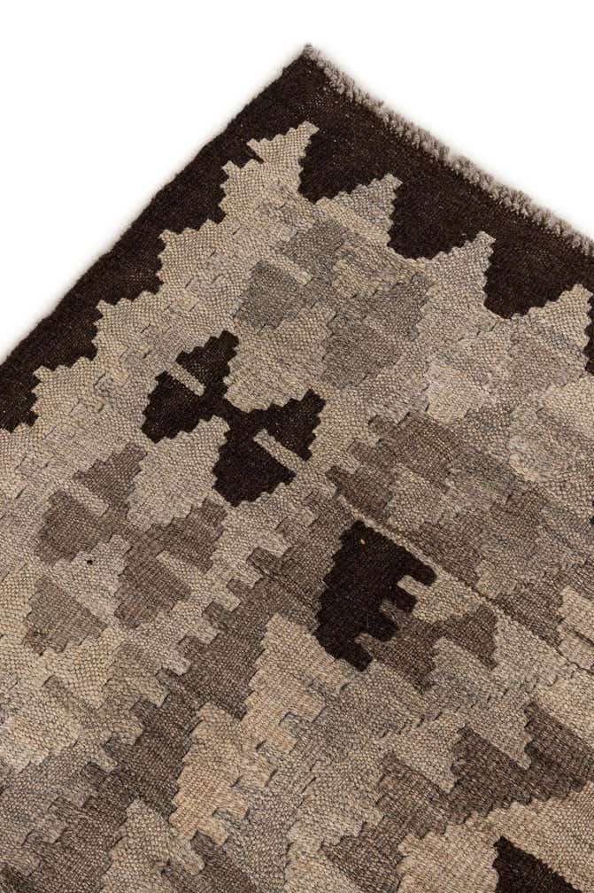 4' 5 x 6' 3 Hand Woven Kilim Maymana Wool Rug