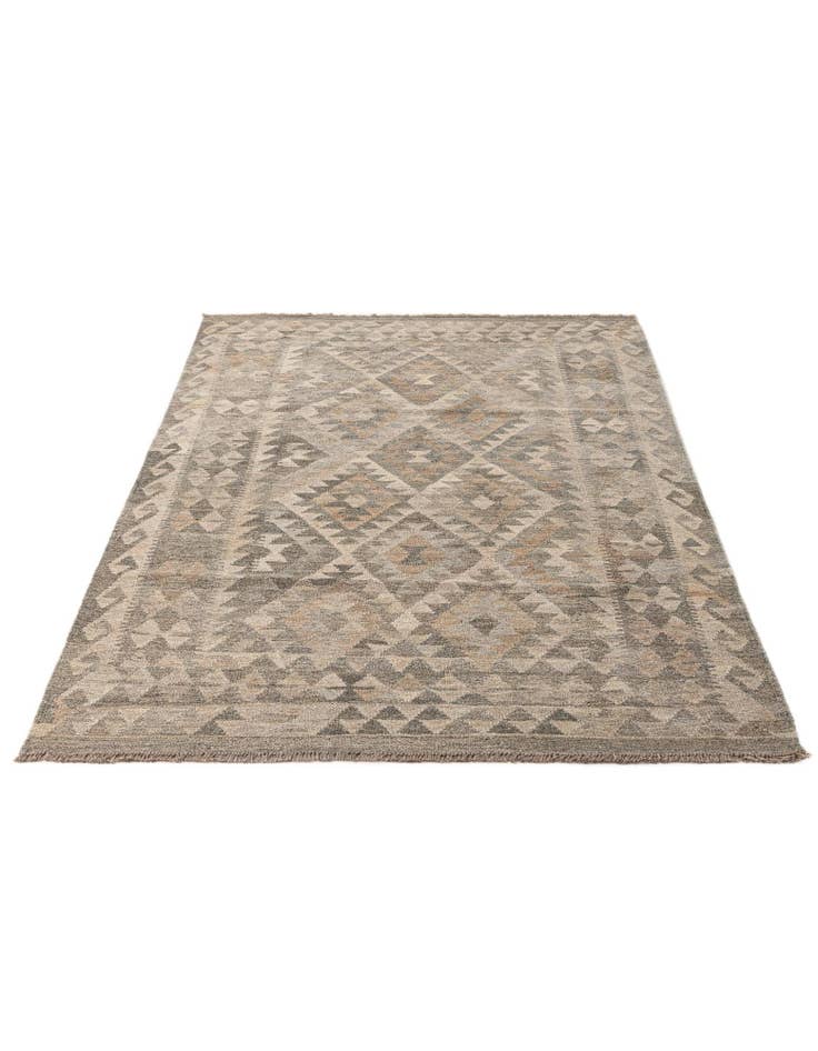 Detail image of 4' 2 x 6' 5 Hand Woven Kilim Maymana Wool Rug