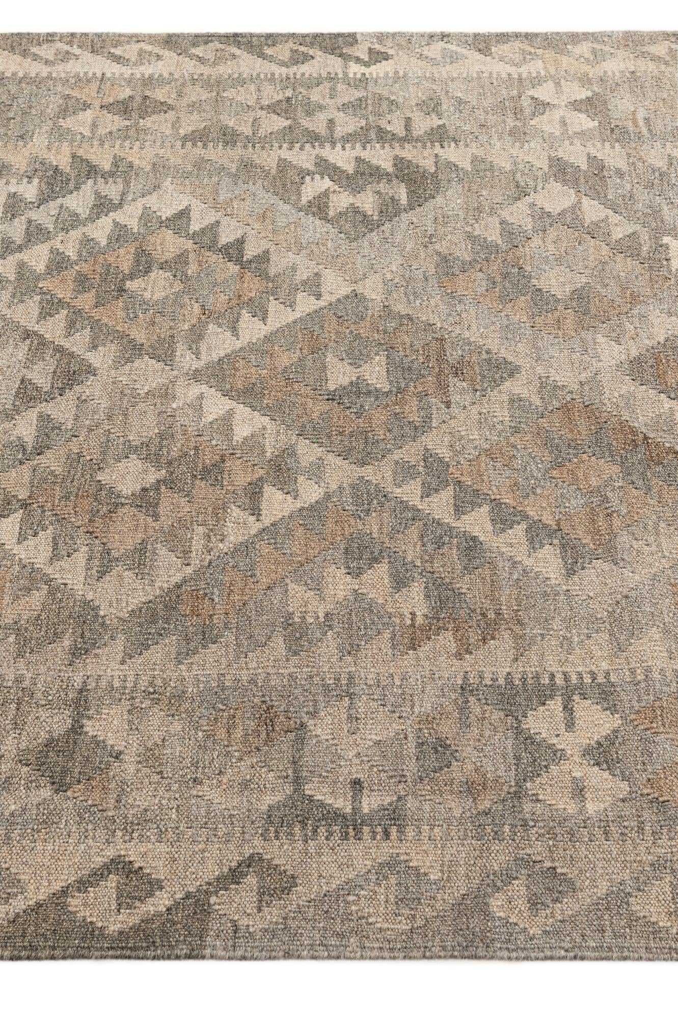 4' 2 x 6' 5 Hand Woven Kilim Maymana Wool Rug