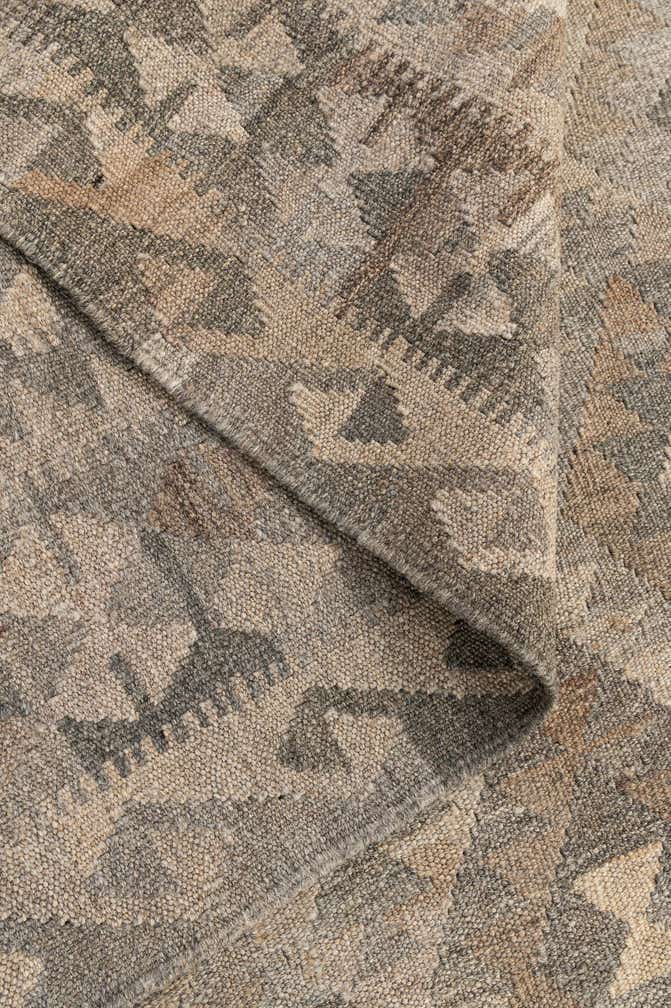 4' 2 x 6' 5 Hand Woven Kilim Maymana Wool Rug