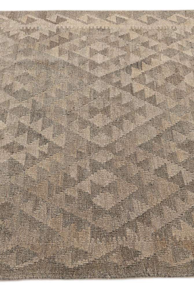 4' 3 x 6' 3 Hand Woven Kilim Maymana Wool Rug