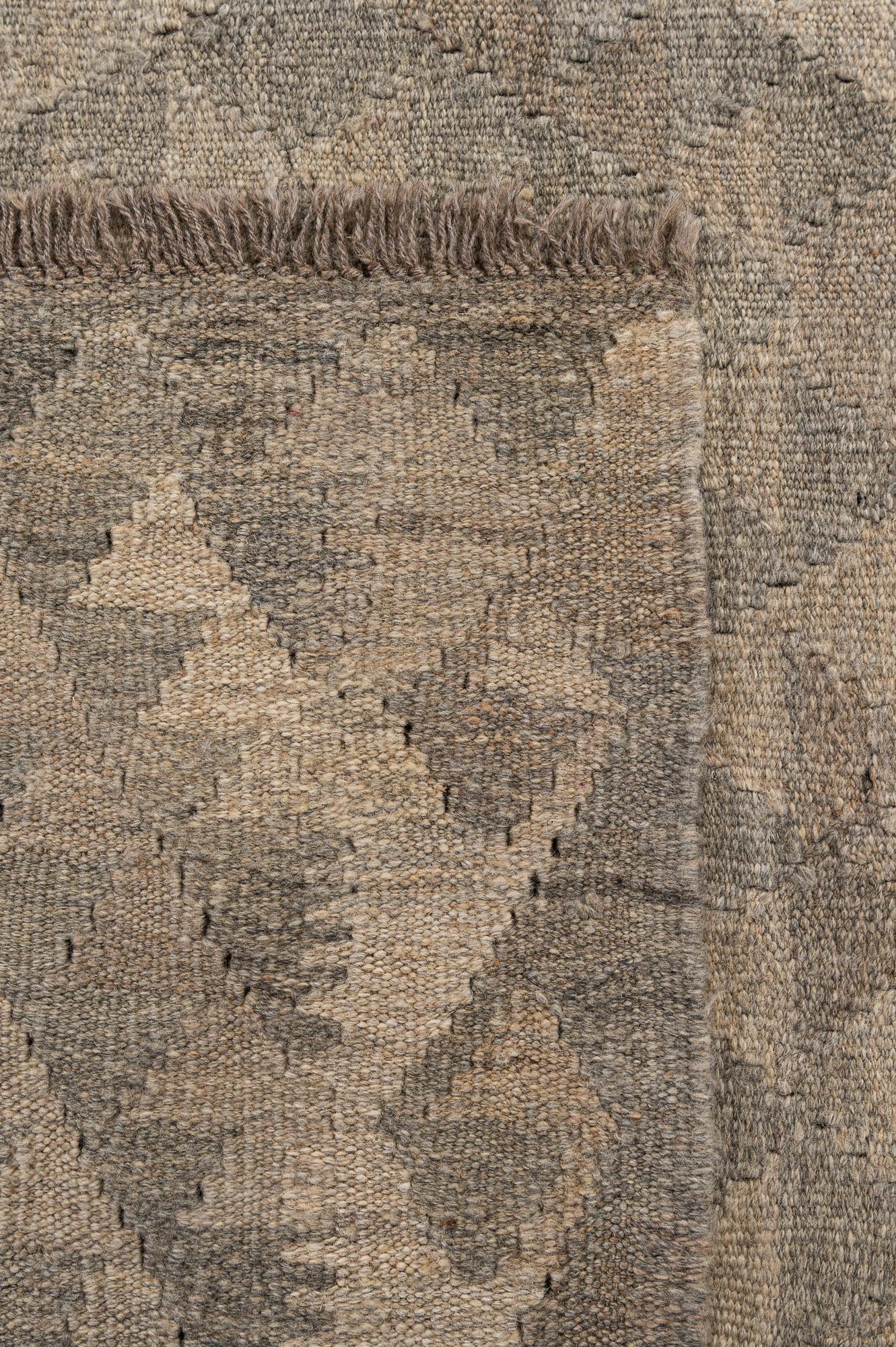 4' 3 x 6' 3 Hand Woven Kilim Maymana Wool Rug