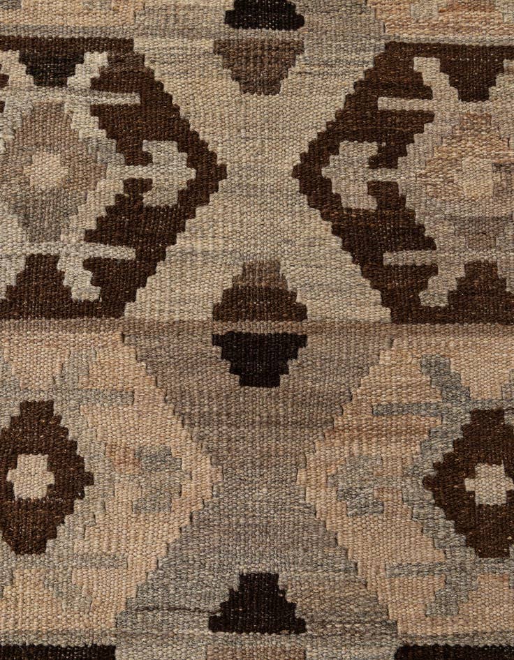 Detail image of 4' 4 x 6' 1  Hand Woven Kilim Maymana Wool Rug