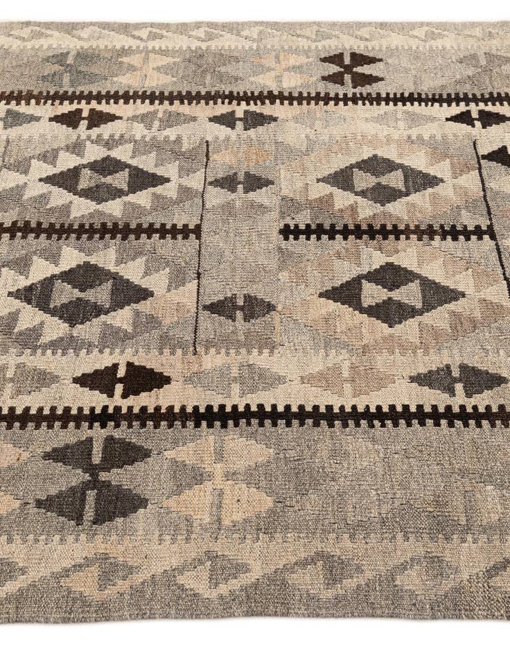 Detail image of 4' 3 x 7'  Hand Woven Kilim Maymana Wool Rug