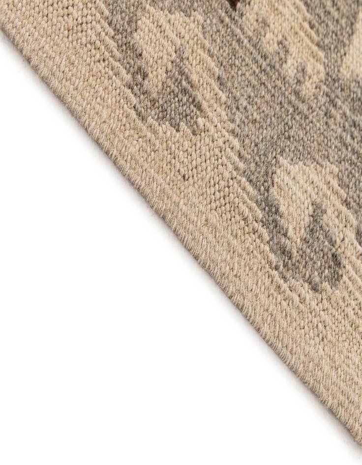 Detail image of 3' 5 x 4' 10  Hand Woven Kilim Maymana Wool Rug