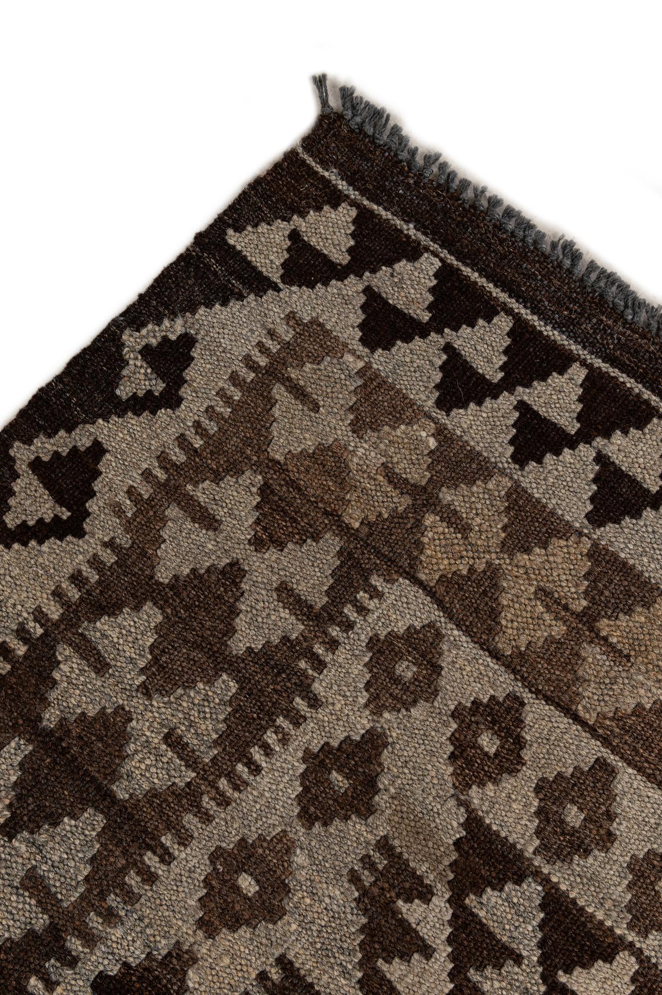 4' 6 x 5' 10 Hand Woven Kilim Maymana Wool Rug
