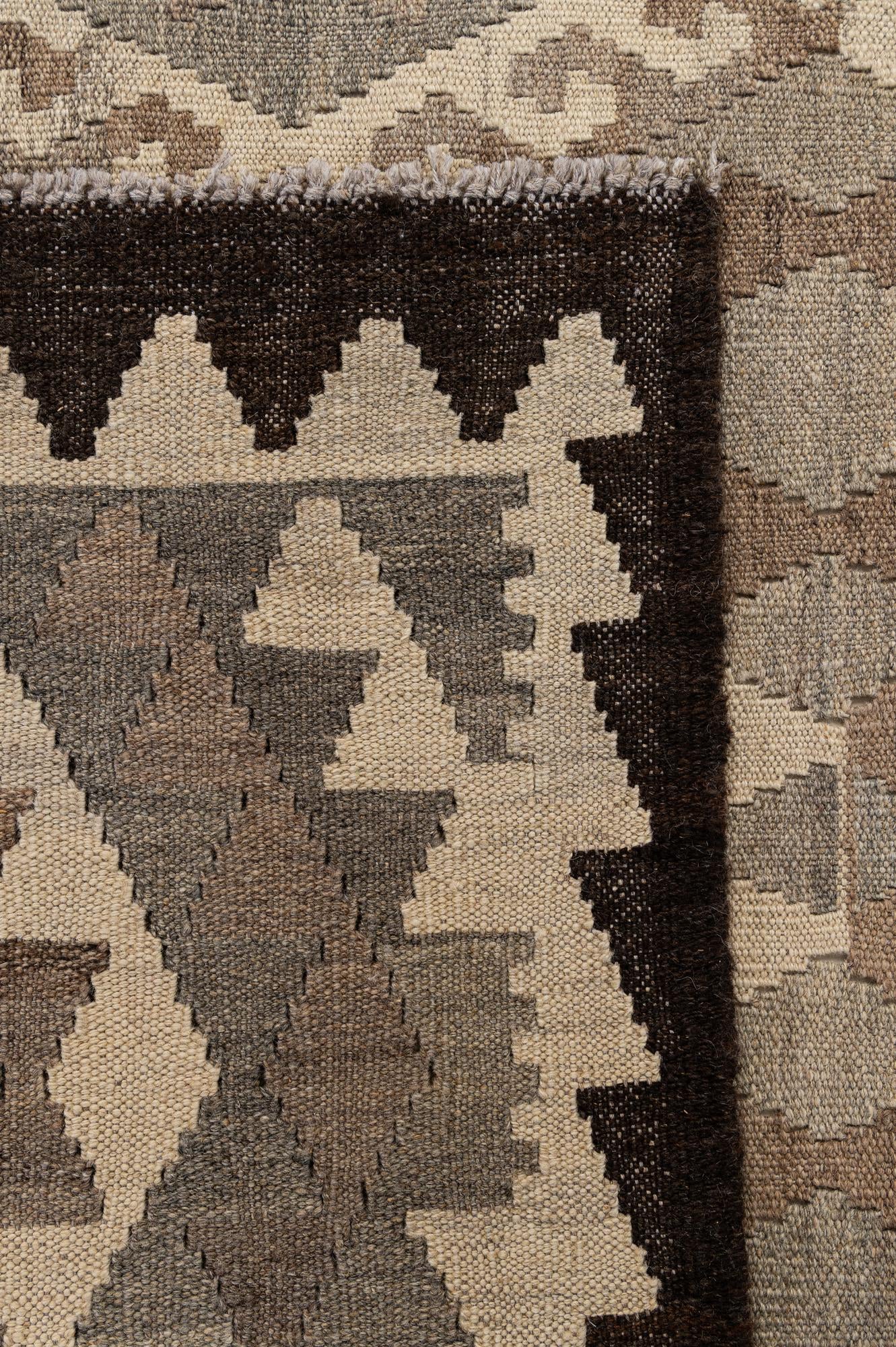 4' 5 x 6' 1 Hand Woven Kilim Maymana Wool Rug