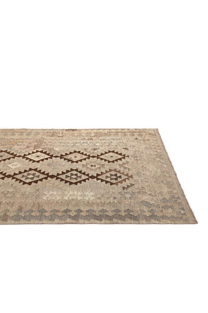 4' 5 x 6' 3 Hand Woven Kilim Maymana Wool Rug