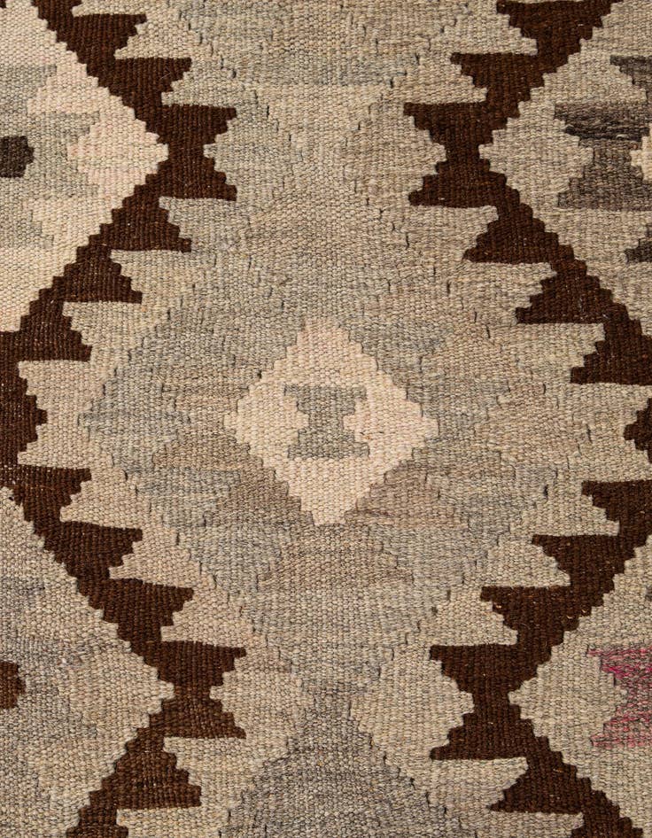 Detail image of 4' 5 x 6' 3  Hand Woven Kilim Maymana Wool Rug
