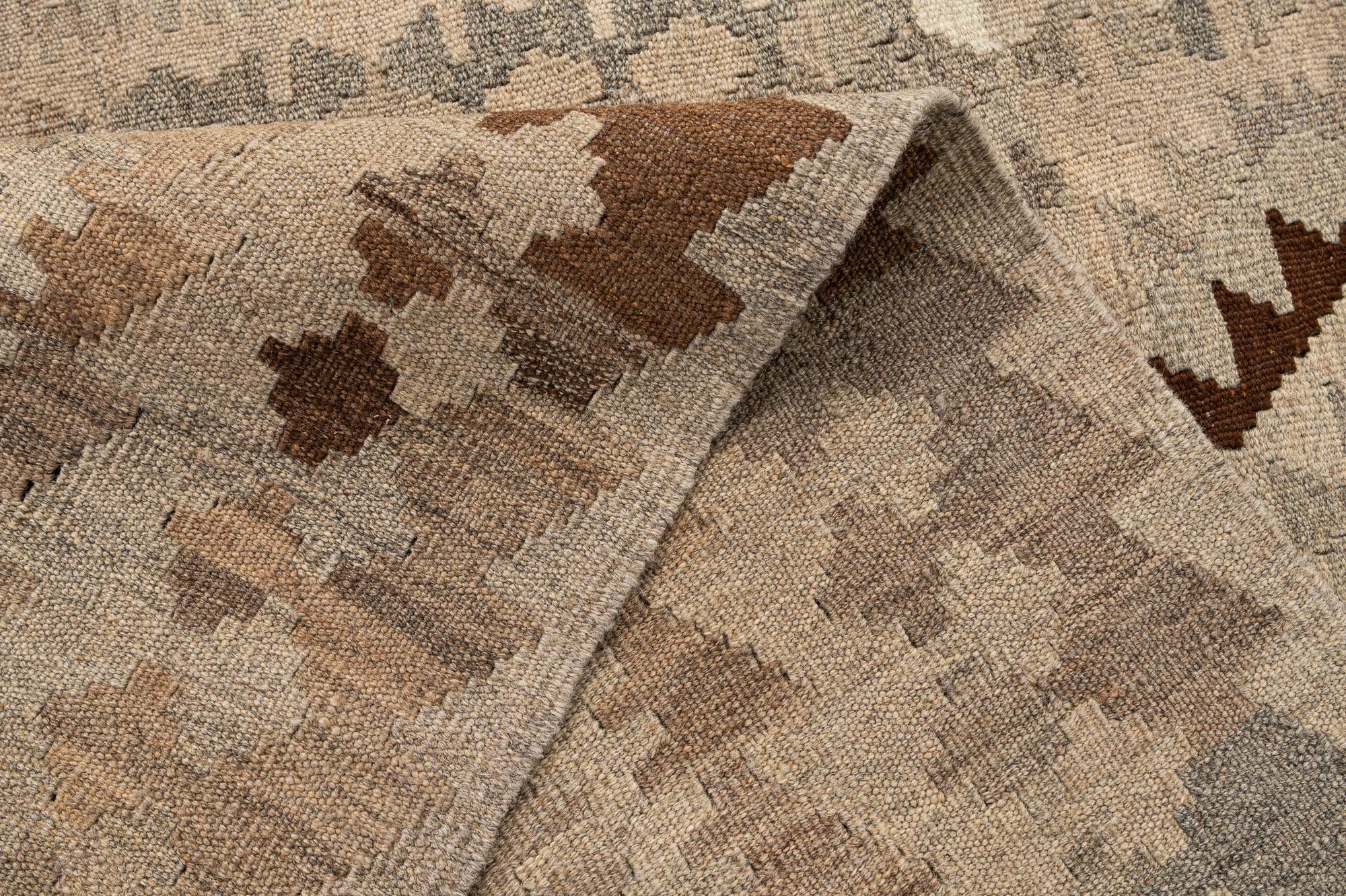 4' 5 x 6' 3 Hand Woven Kilim Maymana Wool Rug