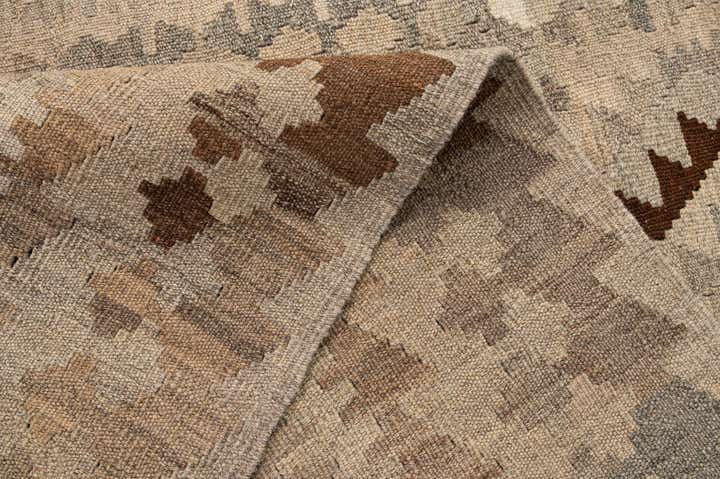 4' 5 x 6' 3 Hand Woven Kilim Maymana Wool Rug