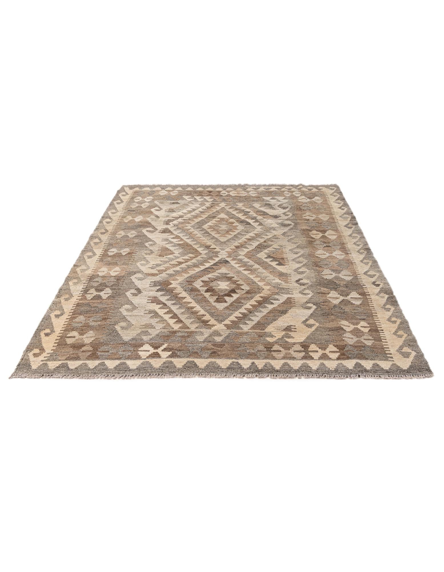 4' 5 x 6' 2 Hand Woven Kilim Maymana Wool Rug