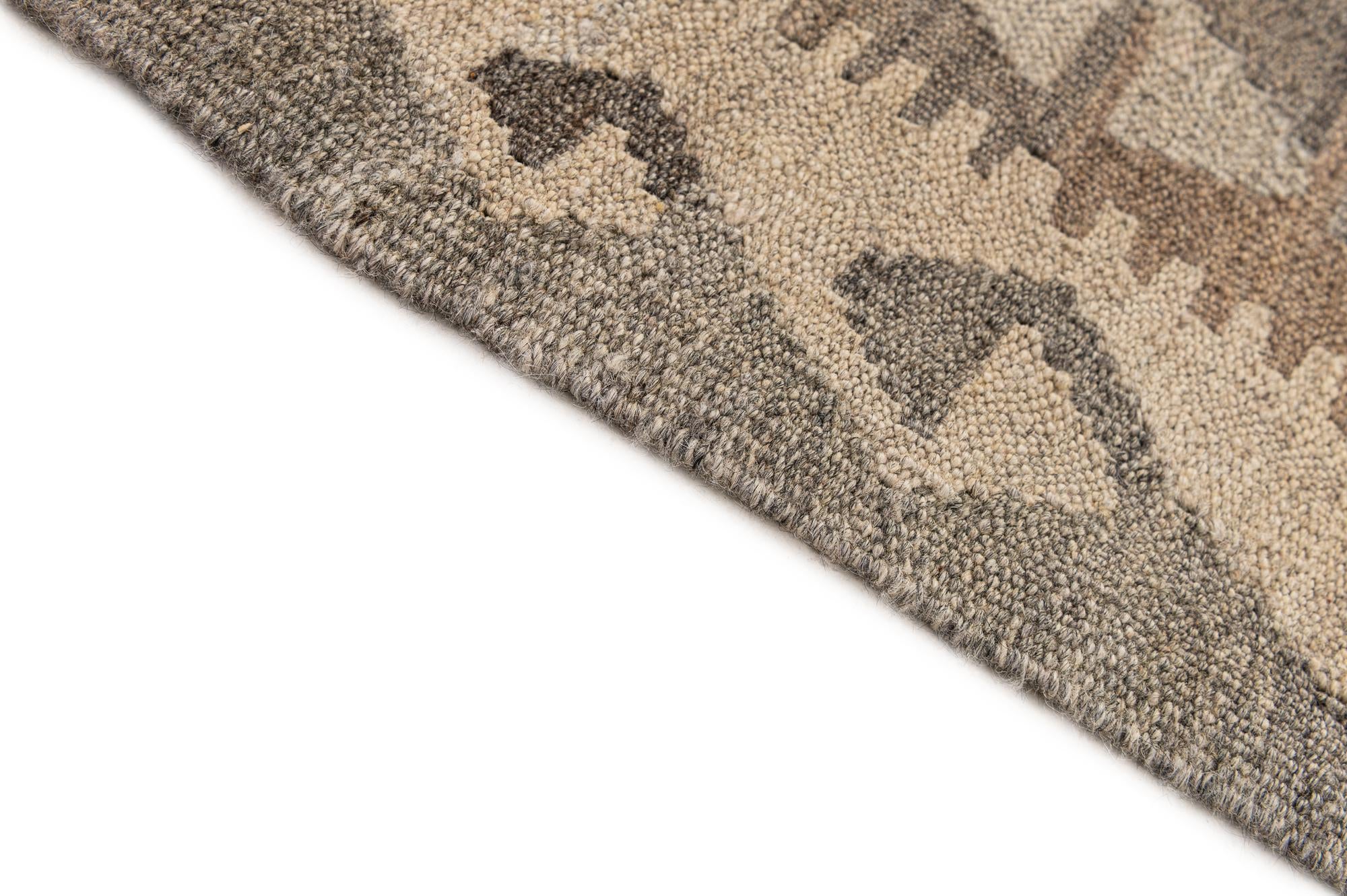 4' 5 x 6' 2 Hand Woven Kilim Maymana Wool Rug