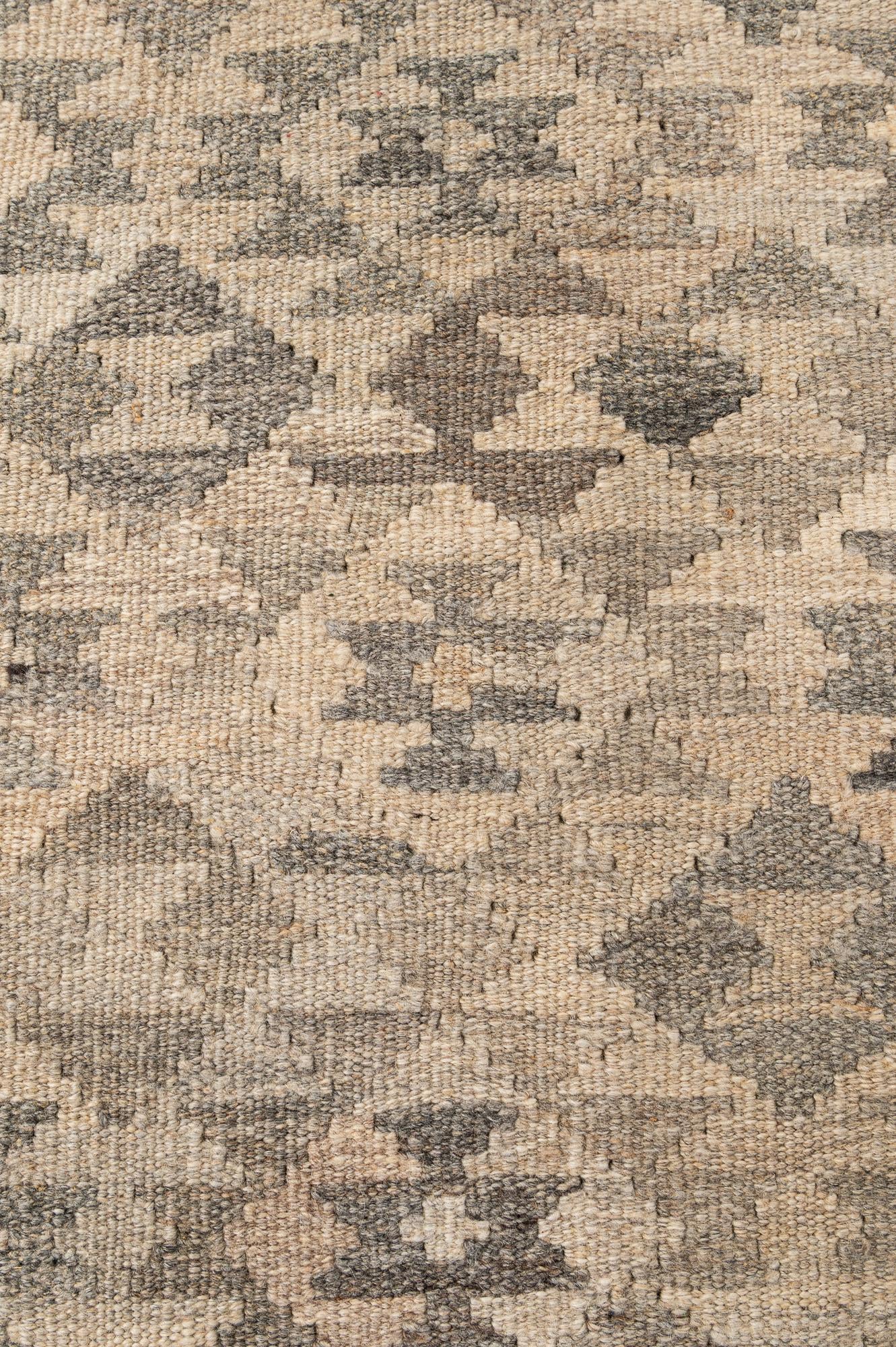 4' 8 x 6' 5 Hand Woven Kilim Maymana Wool Rug
