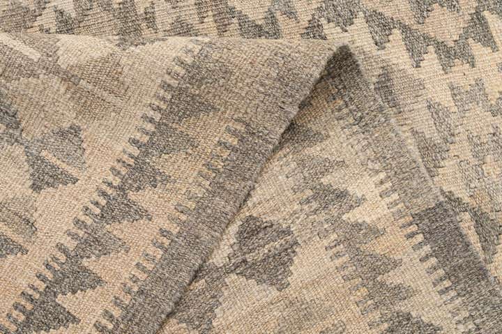 4' 8 x 6' 5 Hand Woven Kilim Maymana Wool Rug