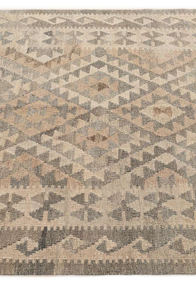 4' 9 x 7' 7 Hand Woven Kilim Maymana Wool Rug