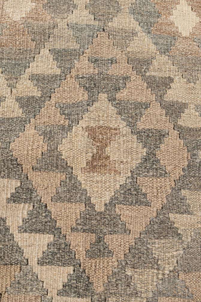 4' 9 x 7' 7 Hand Woven Kilim Maymana Wool Rug