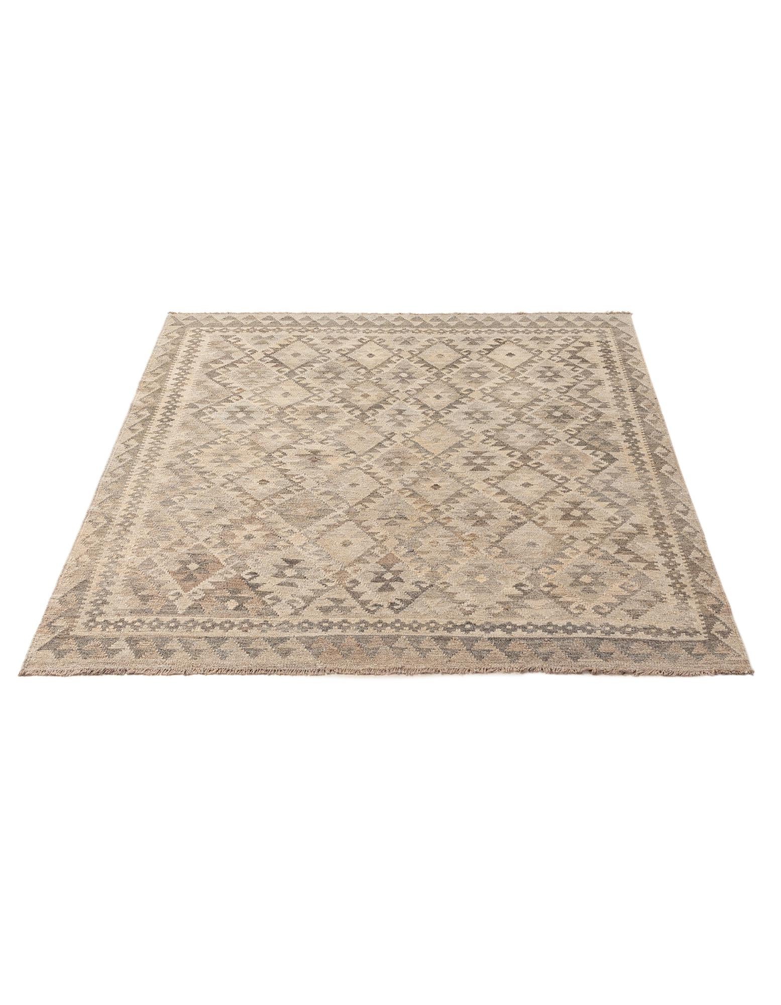 5' 2 x 6' 5 Hand Woven Kilim Maymana Wool Rug