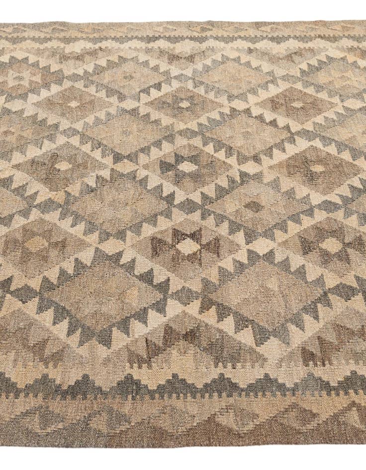 Detail image of 5' x 6' 7 Hand Woven Kilim Maymana Wool Rug