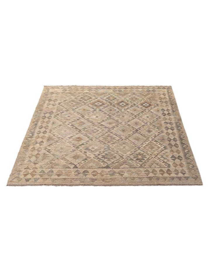 Detail image of 5' 2 x 6' 3 Hand Woven Kilim Maymana Wool Rug